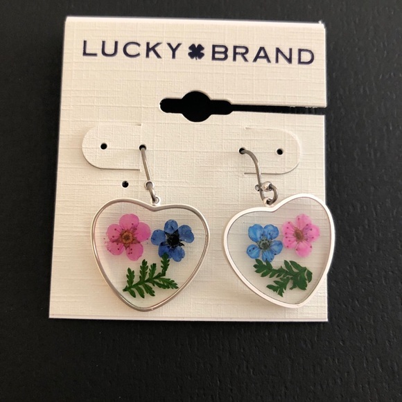 Lucky Brand Silver Tone & Lucite Heart With Dried Flowers Drop Earrings NWT - Picture 5 of 11